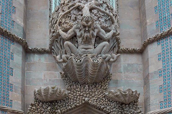 Sintra & Cascais Day Tour with Pena Palace Entry and Gardens Walk - What to eat and what to bring