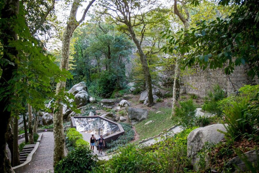 Sintra: Castle of the Moors Skip-the-Line Ticket - Getting from Lisbon to Sintra and up the hill