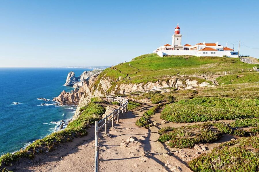 Sintra: Full-Day Deluxe Tour with Pena Palace ticket - Why this day trip works from Lisbon