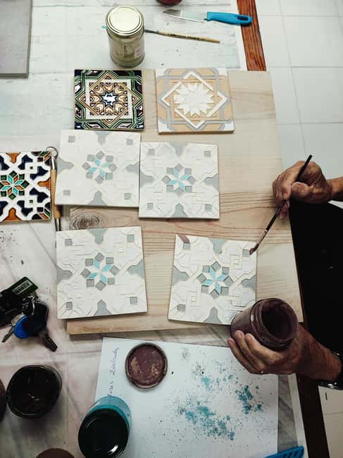 Sintra: Hispanic Moorish Tile Workshop - The 3 pm start and the studio setting