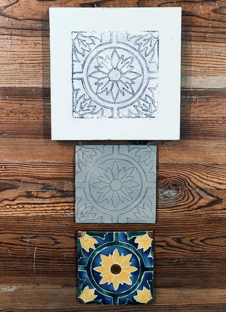 Sintra: Hispanic Moorish Tile Workshop - Painting the tile with colored glazes