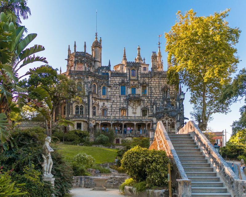 Sintra/Lisbon: Sintra & Quinta da Regaleira Tour with Ticket - The guide makes or breaks this visit