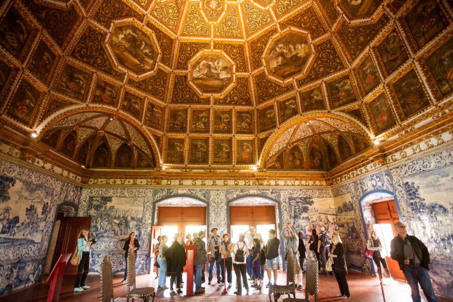 Sintra: National Palace and Gardens Skip-the-Line Ticket - Manueline details, Mudejar patterns, and glazed tiles