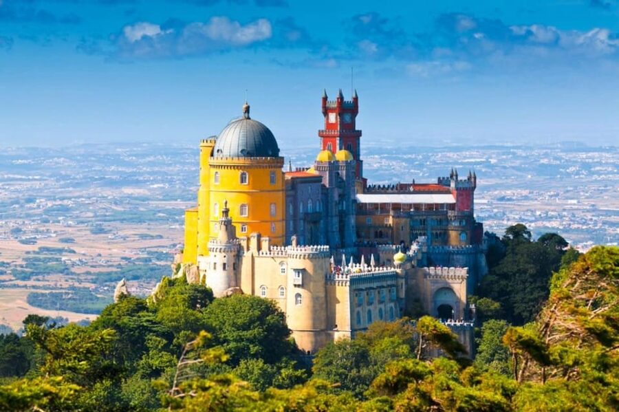 Sintra: Official Public Bus Transport: All Palaces & Castles - Should you book the Sintra bus pass?