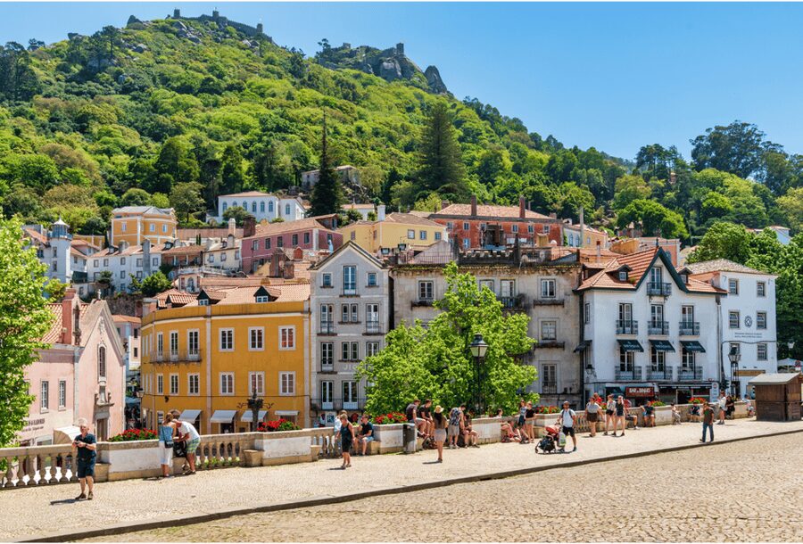 Sintra: Pena Palace, Quinta da Regaleira, Cabo da Roca and Cascais - Five things to know before you book