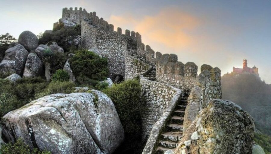Sintra: Self-Drive Trip to All Monuments and Coast - Support without a guide in the car
