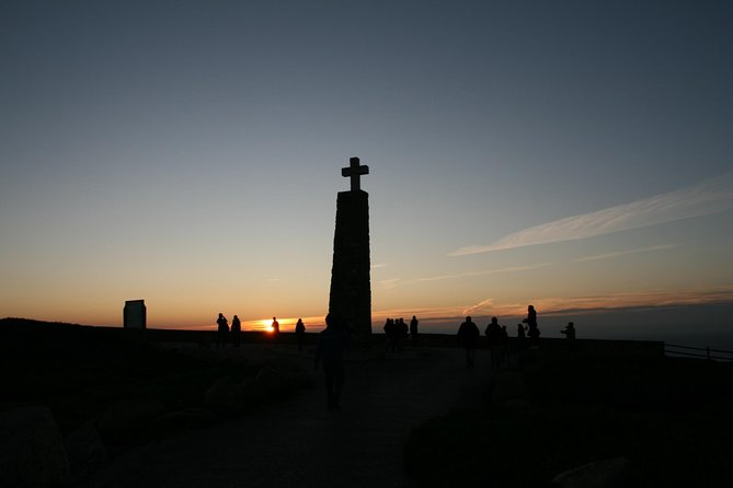 Sintra Small-Group Tour: Let the Fairy Tale Begin with Pick Up - What the guide adds to the day
