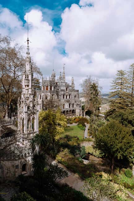 Sintra: The Romantic Village – Private Half-Day Guided Tour - Pena Palace gardens and the value of a guide