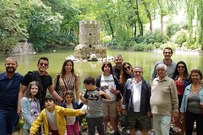 Sintra to Cascais: 2 Palaces, 4 Sites, Small Group 10 Hour Tour - Lunch at Praia das Maçãs