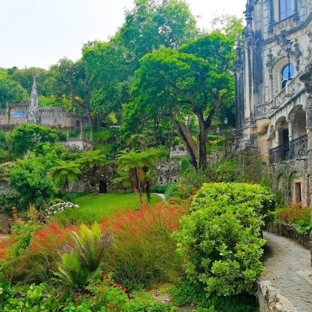 Sintra: Truly Private Tour to Pena Palace & Regaleira - Five things to know before booking