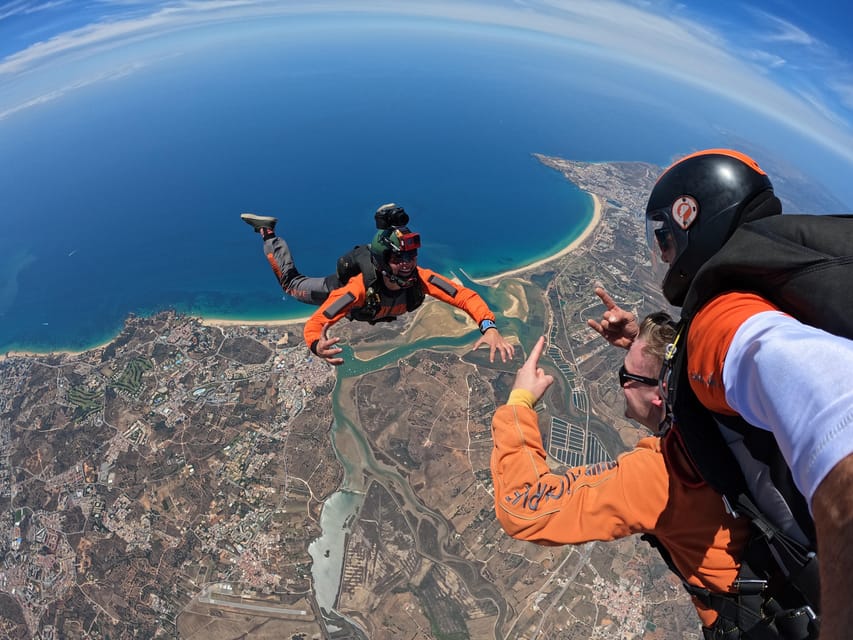 Skydive Algarve: Tandem Skydiving 10.000ft (up to 15.000ft) - The jump: fast, loud, and over quickly