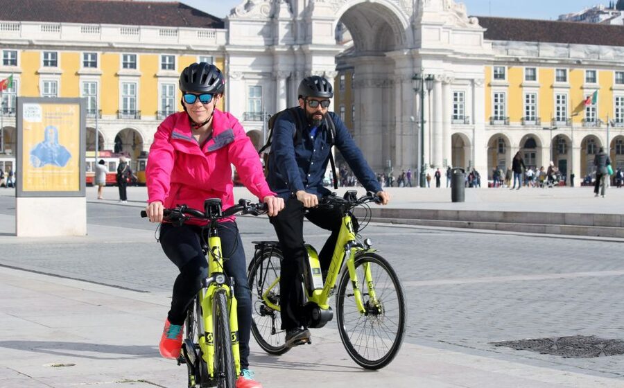 South Lisbon: 3-Hour Christ the King Electric Bike Tour - Downhill riding and the Medieval Museum of Almada