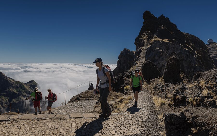 Stairway to Heaven: Pico do Areeiro in Madeira Island - Arriving at Pico do Areeiro