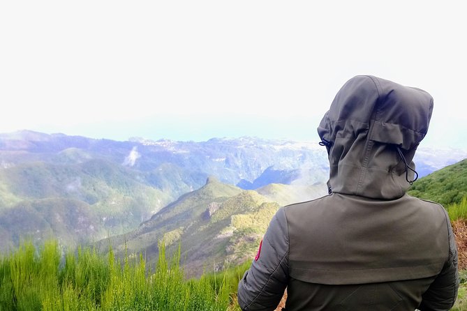 Sunrise Guided Hike PR1 Pico do Areeiro Pico Ruivo small group - A gentler finish in Santana
