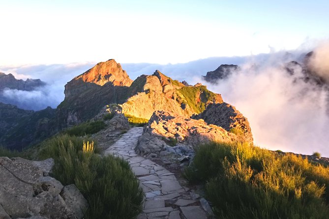 Sunrise Guided Hike PR1 Pico do Areeiro Pico Ruivo small group - What the $120.94 price includes