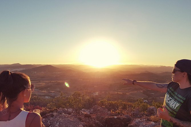 Sunset Jeep Safari with Dinner in Algarve - Quick reasons to consider this Algarve Jeep tour
