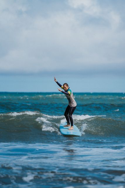 Surf lesson in Madeira - Who should book this Madeira surf lesson?