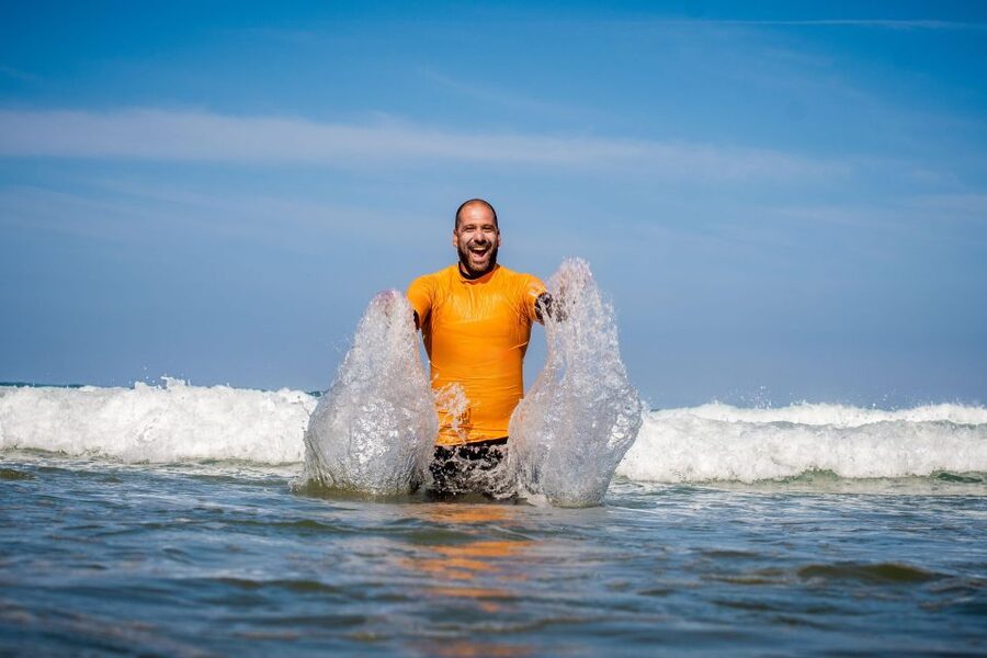 Surfing lessons at Ericeira World Surf Recognized - The opening briefing and warm-up