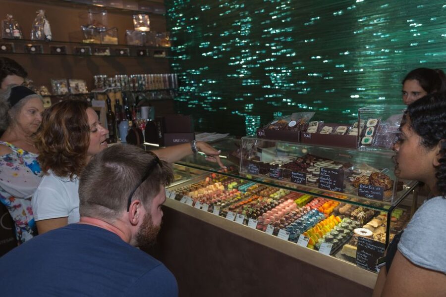Taste Funchal: food, wine and cultural tour - Walking, group size, and comfort