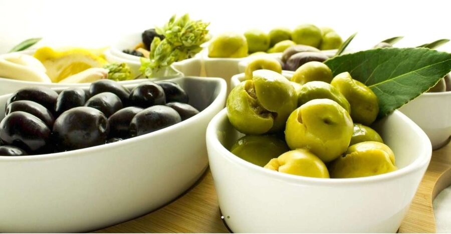 Tavira: Olive Factory Tour and Tasting - Seeing the factory and its machinery