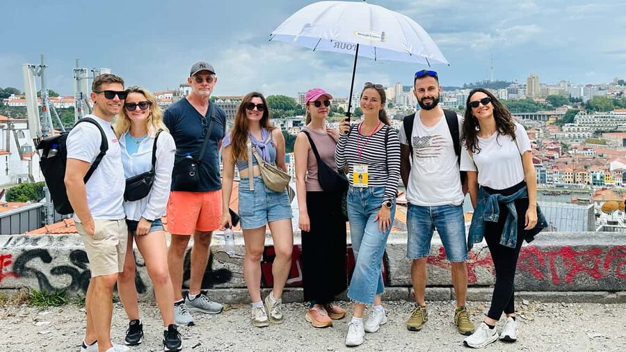 The Beautiful Story of Porto: Guided Tour with Entry Tickets - São Bento da Vitória Monastery and the tour’s strongest stop