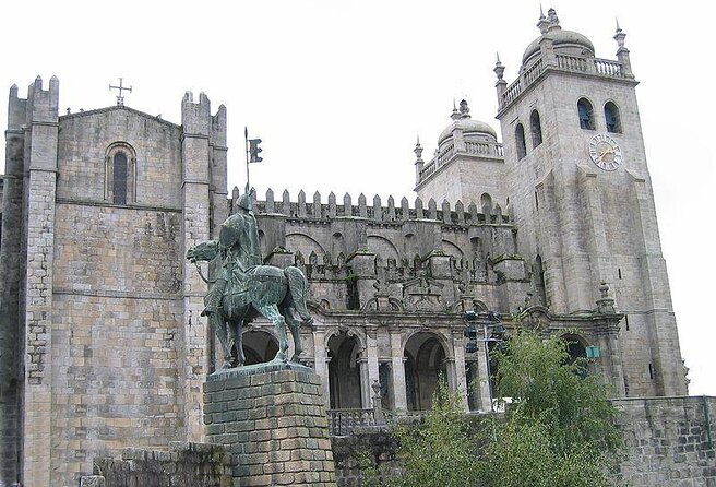 The Unvanquished Tour in Porto City Center - Key points to know before you go