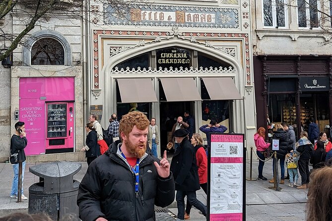 The Unvanquished Tour in Porto City Center - Carmo, Carmelitas, and Porto’s narrowest house