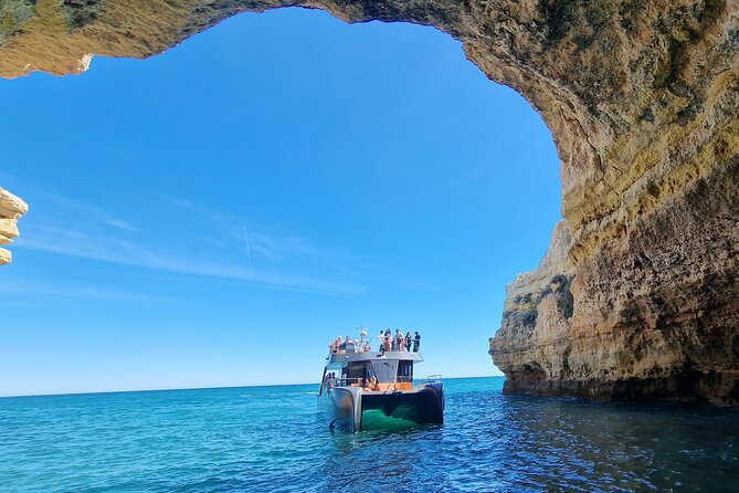Tour to Benagil Caves and Coastline in Albufeira - Armação de Pêra and Nossa Senhora da Rocha