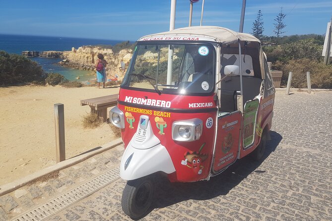 TOURS CARLOS SMILE TUK TUK - coast, country side or mix - Paderne Castle: a change of pace inland