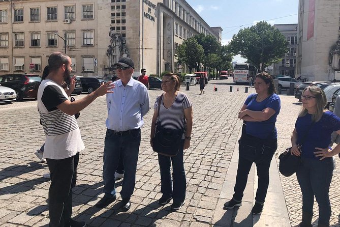 University of Coimbra guided tours without queue - The Royal Palace and Sala dos Capelos