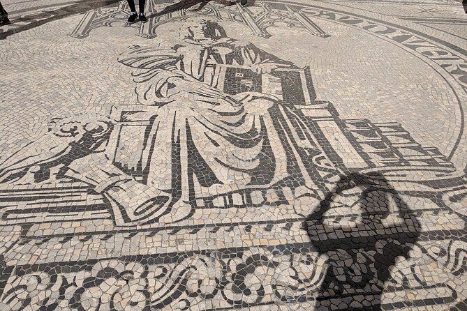 University of Coimbra guided tours without queue - St. Michael’s Chapel and its remarkable details