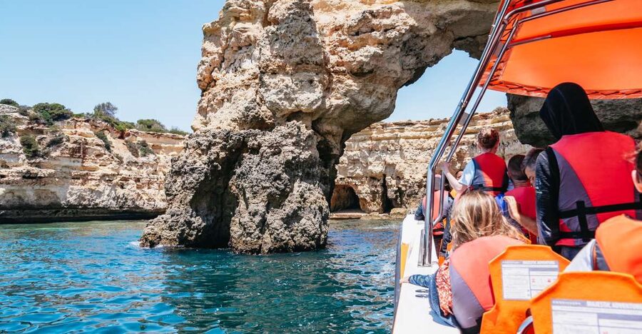 Vilamoura: Benagil Cave Boat Tour with Entry - Seeing the Smaller Caves and Secluded Beaches