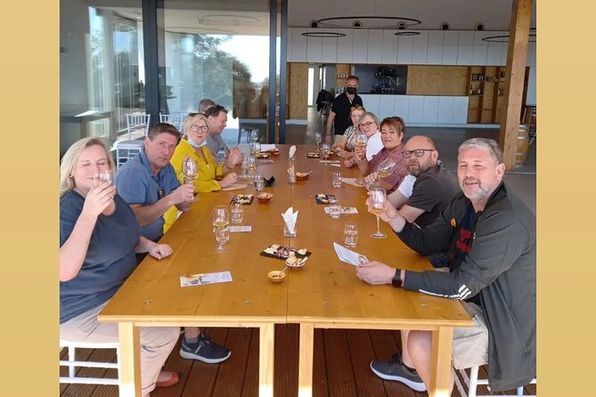 Wine Lovers: Winery Tour w/ Tasting & Tapas (Albufeira/Vilamoura) - Pickup from Albufeira or Vilamoura