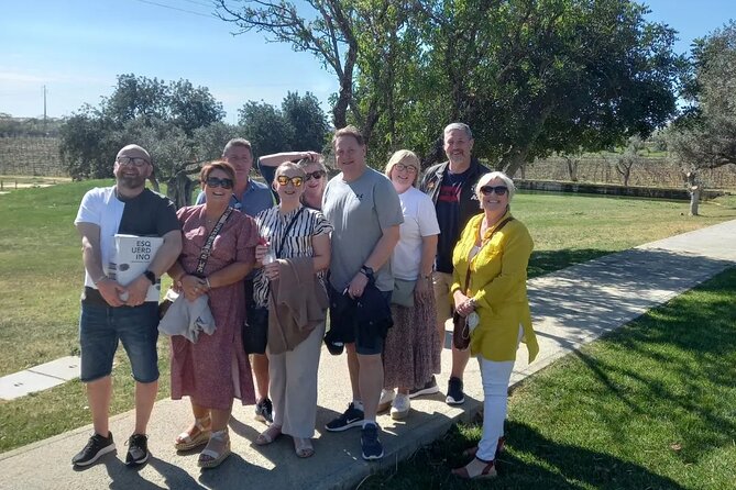 Wine Lovers: Winery Tour w/ Tasting & Tapas (Albufeira/Vilamoura) - Who will enjoy this Albufeira winery tour?