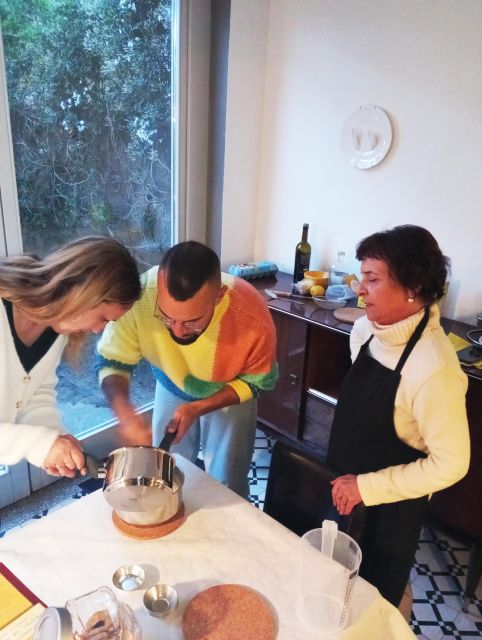 Workshops Pasteis de Nata in Porto, Portugal - Who should book this Porto activity?